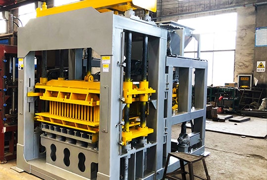 https://www.staging.block-machine.net/wp-content/uploads/2019/06/Sand-Brick-Making-Machine-Factory-5.jpg