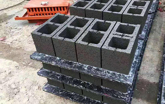 concrete block pallets