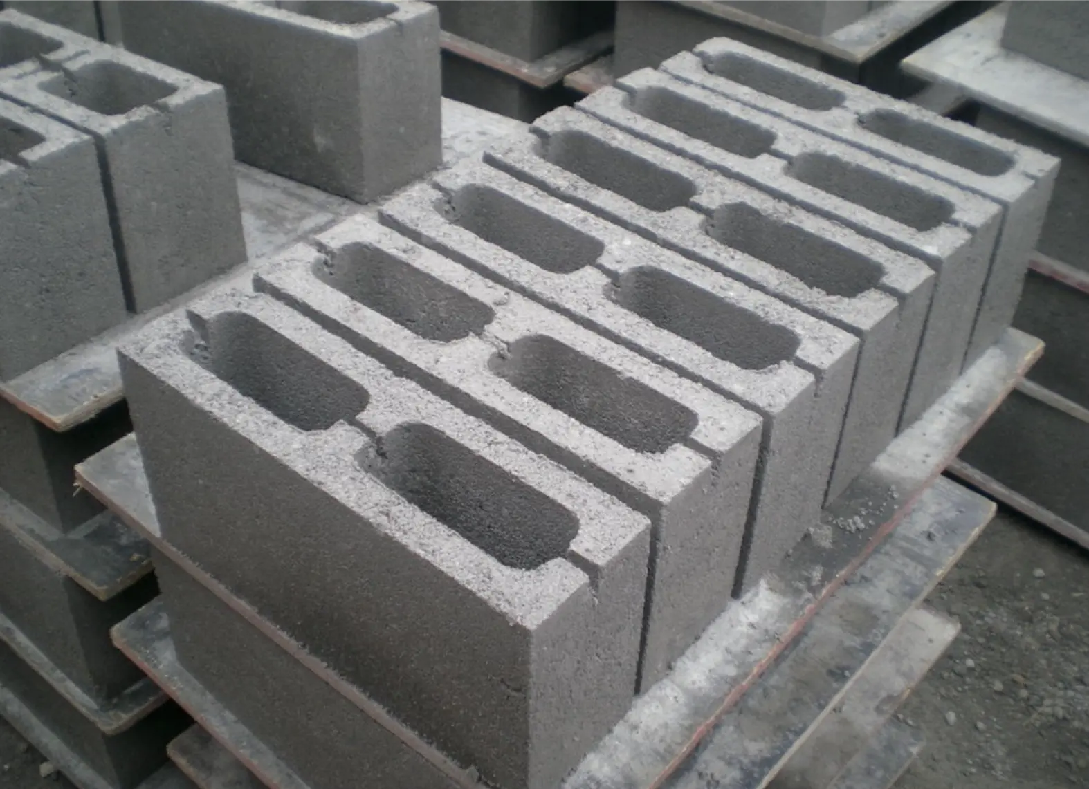 concrete hollow blocks photo