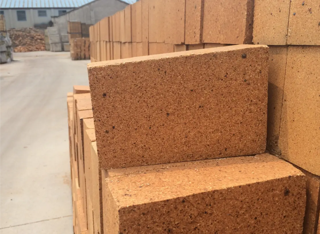 refractory bricks or fire bricks